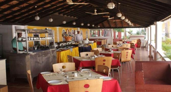 Rumi's Cove In Candolim Goa Apartment *
